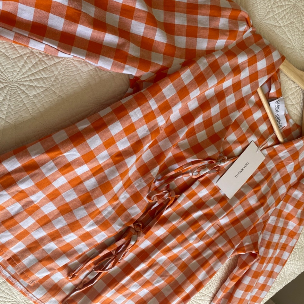 Sabina Sommer Front Bow Tie Daria Shirt in Orange - Picture 2 of 6